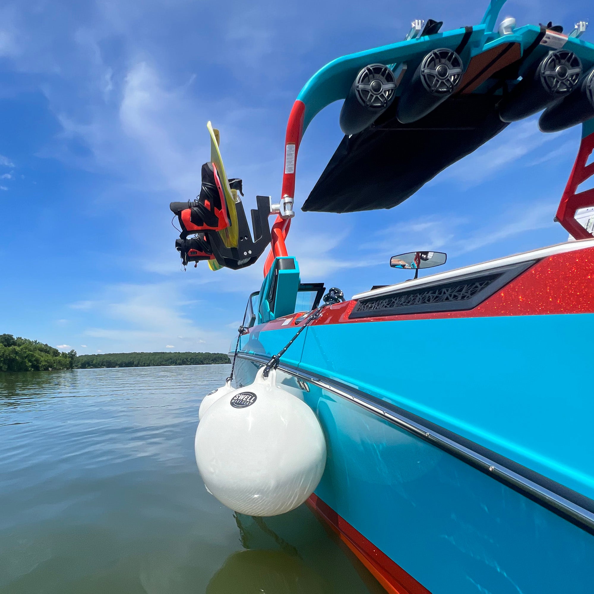 SWELL Wakesurf - Big Buoy Ball Inflatable Bumper Ball - Great For Tie-ups - SWELL Wakesurf